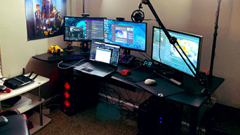 UPLIFT V2 Ergo-Edge Curve Standing Desk