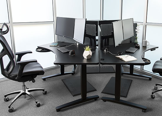 120 Degree Desktop with Black Frame