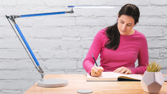 UPLIFT E7 LED Desk Lamp with Clamp Video