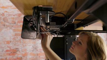 UPLIFT Advanced Wire Management Kit Video