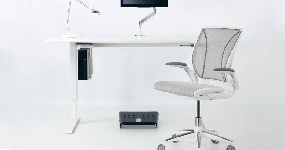 Adjustable Height Desk Review The Humanscale Float Table Human